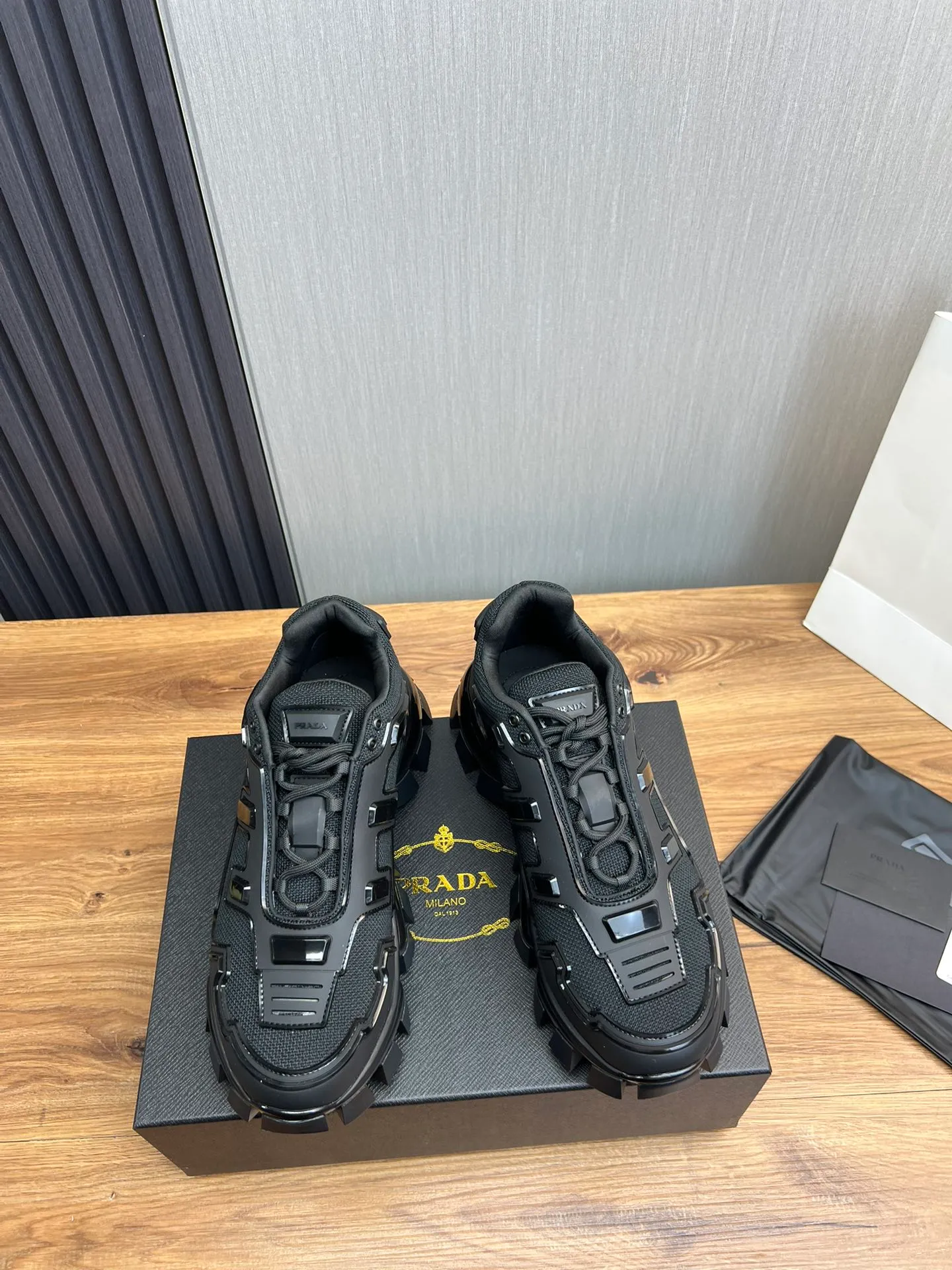 Men's shoes 💰620💰 [PRADA] Hot-selling thick-soled shoes 🔥 Available all year round ✔️Official website synchronization Original fly-knit film fabric + cowhide lining, 1⃣️:1⃣️reproduction, original sole, 38-45 (45 made to order, non-refundable)